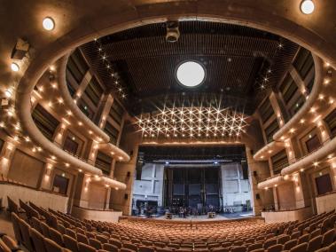 En el Teatro Mayor se realizan grabaciones de conciertos sin público.
