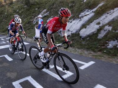 Nairo Quintana perdió tiempo en la etapa 15 del Tour de Francia.