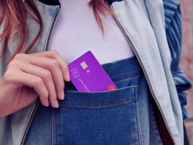 La tarjeta de crédito Nubank ya está disponible en Colombia.