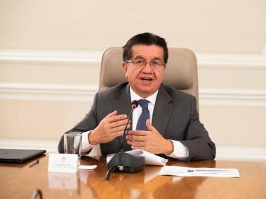 El ministro de Salud, Fernando Ruiz