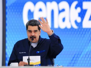 El mandatario venezolano anunció que su país donó a Brasil 14.000 bombonas individuales de oxigeno para atender la crisis de desabastecimiento en Manaos.
