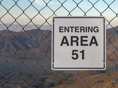 En 2013 la CIA desmintió que el Área 51 fuese un lugar en donde el gobierno guardara ovnis e información relacionada.