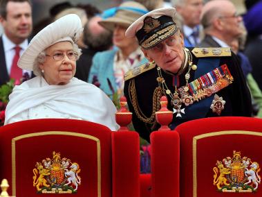 Reina Isabel II y Felipe de Edimburgo.