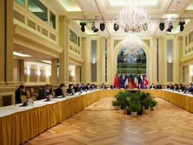 Reunión de los países firmantes del acuerdo nuclear iraní de 2015 en Viena.