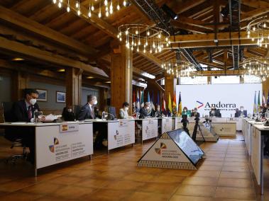 Vista general durante la sesión plenaria de jefes de Estado y de Gobierno de Iberoamérica celebrada dentro del programa de la XXVII Cumbre Iberoamericana, este miércoles en Soldeu, Andorra.