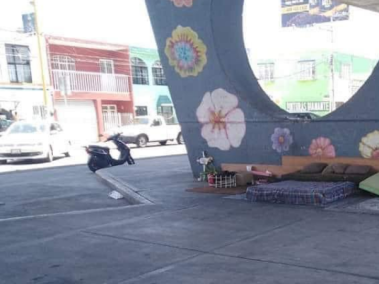 Habitación de indigente en Aguascalientes causa sensación en redes