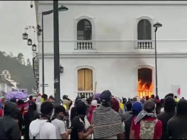 Intentan incendiar Alcaldía de Popayán
