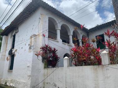 El deteriorado convento de La Soledad, en Guaduas
