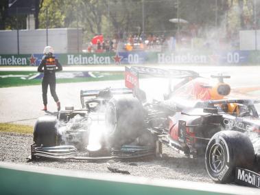 Lewis Hamilton y Max Verstappen, el accidente.