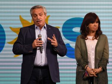 El presidente Alberto Fernández junto con su vicepresidenta Cristina Fernández de Kirchner.