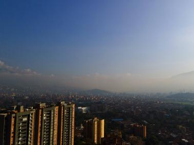 El segundo periodo de gestión de episodios de la calidad del aire en Medellín, o contingencia ambiental, comienza hoy 29 de septiembre y se prevé que vaya hasta el 16 de octubre.