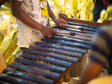 La marimba de chonta, conocida como el piano del Pacífico, es el centro del sonido de la celebración.