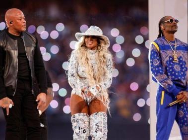 Dr. Dre, Eminem, Snoop Dogg y Mary J. Blidge se presentaron en el Super Bowl 2022.