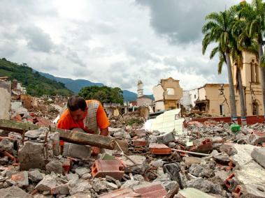 Entre el 16 y el 17 de diciembre de 2010, una falla geológica y lluvias generaron una remoción en masa que ‘desapareció’ a Gramalote