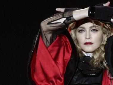Madonna quiere reunirse con el papa Francisco.