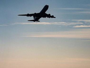 BBC Mundo: Un avión despegando