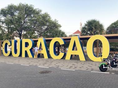 El letrero de la ciudad es un lugar perfecto para una fotografía.