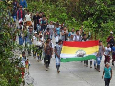 Marcha de indígenas awá contra la violencia en Nariño.