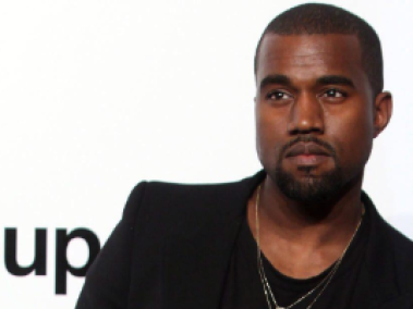 La cuenta de Twitter de Kanye West fue cerrada el 10 de octubre por publicaciones antisemitas.