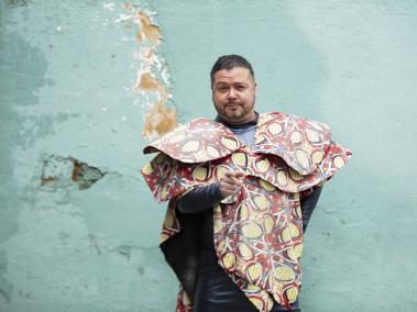 Camilo Mendoza representa a Papageno en ‘La flauta mágica’. Este montaje operático mostrará a nuevos talentos del canto lírico que llegan de distintas zonas del país.