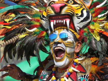Desfile de fantasía el lunes de carnaval en la Vía 40. En el marco del Carnaval de Barranquilla.