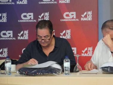 Germán Vargas Lleras y Fuad Char en la cumbre de Cambio Radical.