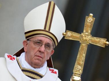 En estos 10 años, uno de los logros del papa ha sido la total reforma de la gestión de las arcas del  Vaticano que habían sido objeto de enormes irregularidades,