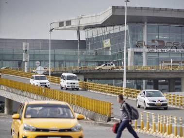 Terminal aérea más importante de Colombia.