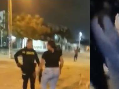Policías inmovilizaron de manos y pies a una mujer.