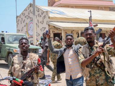 Soldados del ejército sudanés, leales al jefe del ejército Abdel Fatah al-Burhan