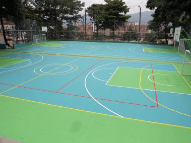 Mantenimiento a escenarios deportivos en Medellín