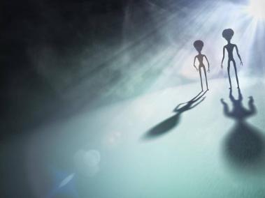 Según la IA, una invasión extraterrestre se daría en dos fases que serían el fin del planeta tierra.