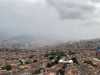 Lluvias en el Norte de Medellín y el municipio de Bello.