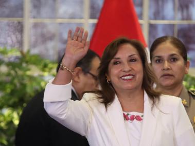 La presidenta del Perú, Dina Boluarte, ofrece un discurso de balance de sus primeros seis meses como presidenta.