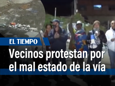 Vecinos de Ciudad Bolívar protestan por el mal estado de las vía