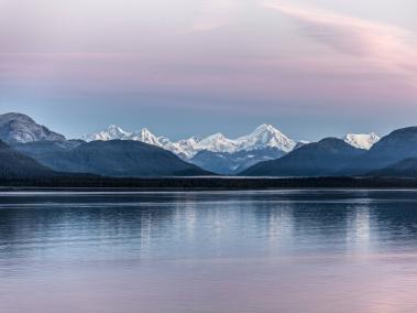 Parque nacional y reserva de la Bahía de los Glaciares en Alaska.