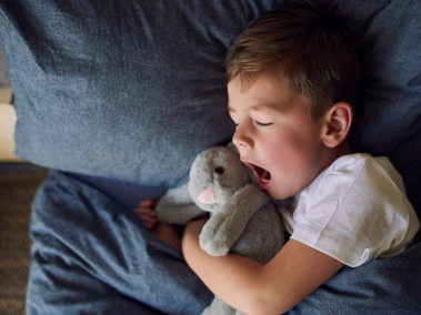 Los hábitos de sueño deben comenzar desde los primeros meses de vida.