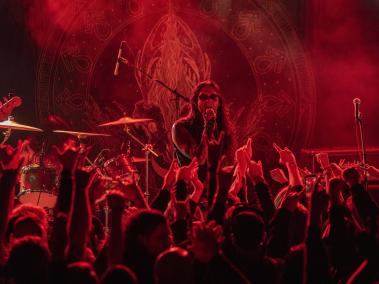 NYT: El interés del black metal en la historia, los mitos y el paganismo lo hicieron idóneo para Sgah'gahsowáh.