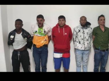 Los seis colombianos capturados en Ecuador en allanamiento por el crimen de Villavicencio.
