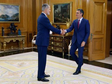 El Rey Felipe VI recibe al presidente del Gobierno en funciones, Pedro Sánchez, dentro de la ronda de consultas con representantes políticos antes de proponer un candidato para la investidura.
