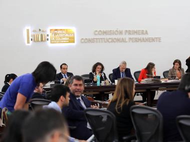 Bogota septiembre 12 de 2023. comision primera de senado, debate sobre la mesada 14 para las fuerzas militares, senador Humberto de la Calle. Foto: MIlton Diaz / El Tiempo