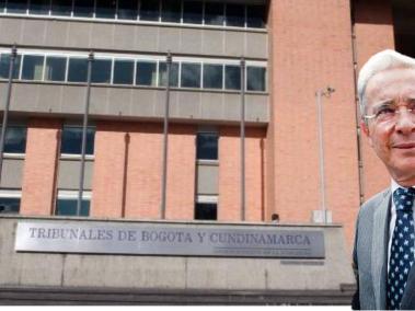 La defensa de Álvaro Uribe ya fue notificada de que el fallo del Tribunal Superior de Bogotá está listo.