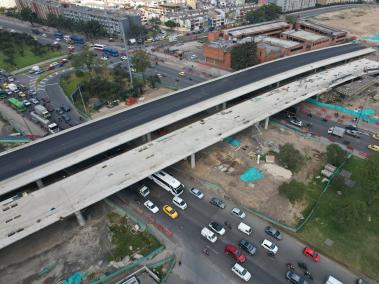 Así va el avance de obras en los principales  puentes que se están construyendo en la ciudad. Foto Tomada en la avenida Boyacá con calle 13 . Bogotá 2 de octubre del 2023. FOTO MAURICIO MORENO EL TIEMPO CEET