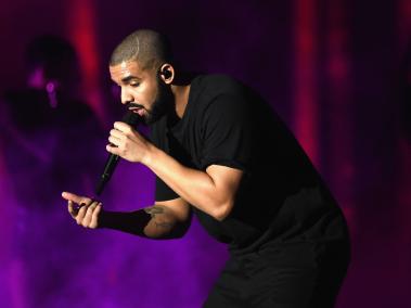Drake, estrella del rap canadiense, presentó su álbum For All The Dogs.