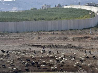 Fuerzas de paz de la ONU en el Líbano protegen la frontera con Israel.