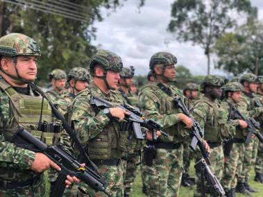 Fuerzas Militares en el Plan Democracia para elecciones regionales 2023. Soldados que se alistan desde la Tercera División del Ejército en Popayán (Cauca). Foto: 27/10/2023.