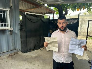 Frank Lucero, comerciante que denuncia el hurto de su motocicleta en los patios de tránsito de Santa Marta