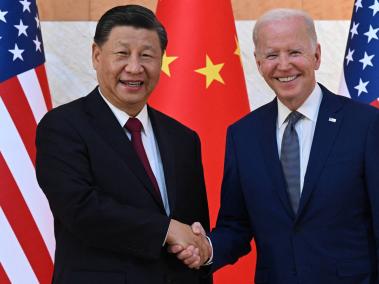 El presidente chino, Xi Jinping, y el mandatario estadounidense, Joe Biden, durante su pasado encuentro.