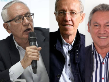 El ministro de Salud, Guillermo Alfonso Jaramillo y Antonio Navarro Wolff, Rodrigo Romero y Carlos Amaya, directores de la Alianza Verde.