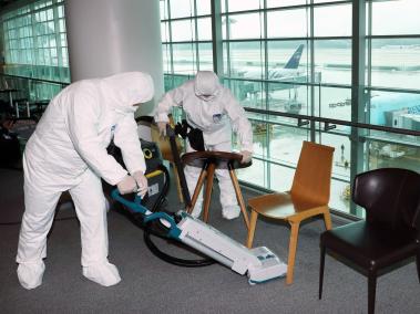 NYT: Corea del Sur llevó a cabo un esfuerzo de erradicación de ácaros en lugares públicos, incluido el Aeropuerto Incheon.